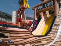 /album/nafukovaci-skluzavka-piratska-lod/img-20160501-103958-jpg/