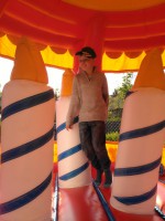 /album/fotogalerie-skakaci-hrad-dort/img-20170521-184358-jpg2/