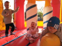 /album/fotogalerie-skakaci-hrad-dort/img-20170521-184737-jpg2/