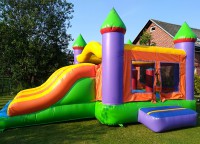 /album/skakaci-hrad-se-skluzavkou-kombo/img-20180527-181230-jpg1/