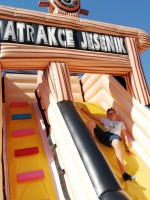 /album/fotogalerie-nafukovaci-skluzavka-piratska-lod/img-20200627-091240-jpg/