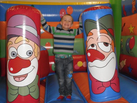 Hopsálkov, skákací hrad "Cirkus"