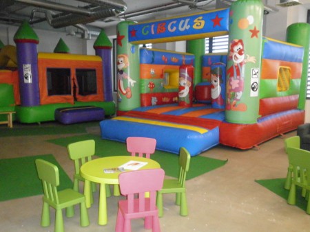 Hopsálkov, Breda & Weinstein, Opava