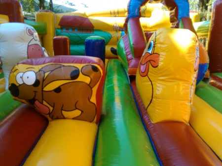 "FARMA" - herní prvky uvnitř atrakce