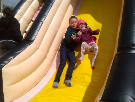 Sjezd na příď lodi