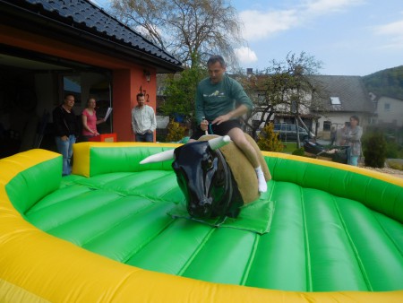 Elektrický "RODEO BÝK" - Atrakce Jeseník