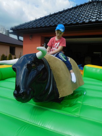 Elektrický "RODEO BÝK" - Atrakce Jeseník