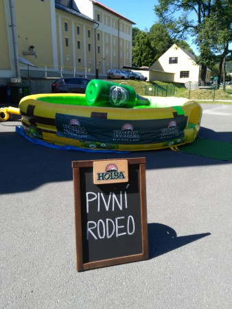 Elektrická "PIVNÍ LÁHEV" - Atrakce Jeseník