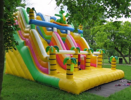 Skluzavka "DINO" - Atrakce Jeseník