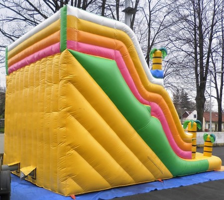 Skluzavka "DINO" - Atrakce Jeseník