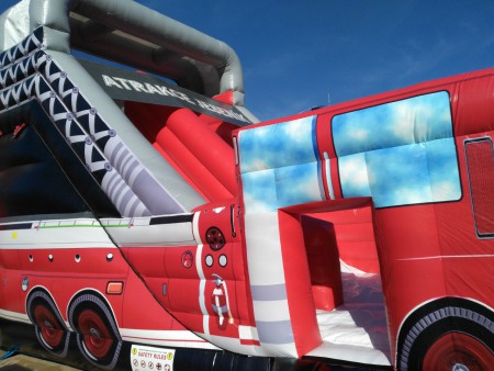 Nafukovací skluzavka "HASIČSKÉ AUTO" - Atrakce Jeseník